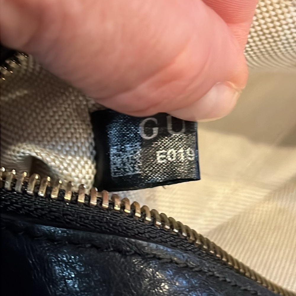Authentic Gucci Soho Disco Bag Black Pebbled - Picture 16 of 17